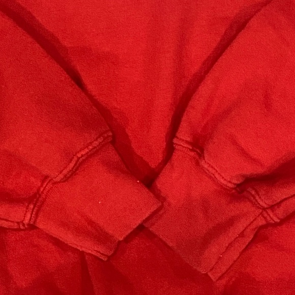 NEW Small Sweatshirt Red Cars Theme Driven by Faith in Jesus Gildan Heavy Blend - Picture 4 of 7